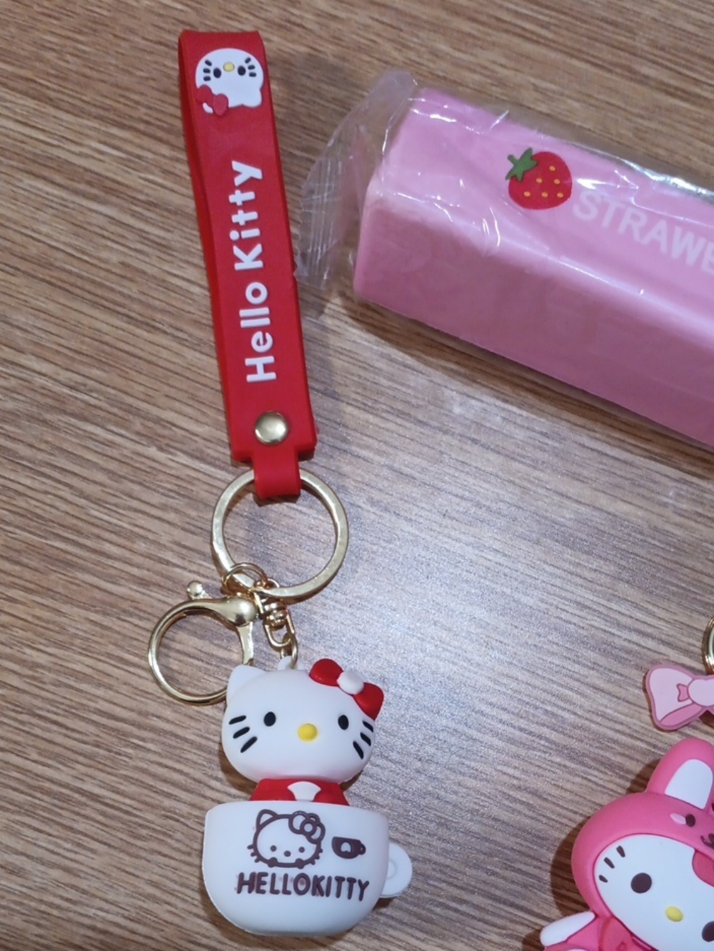 Keychain And Squishy Bundle - Picture 2 of 4